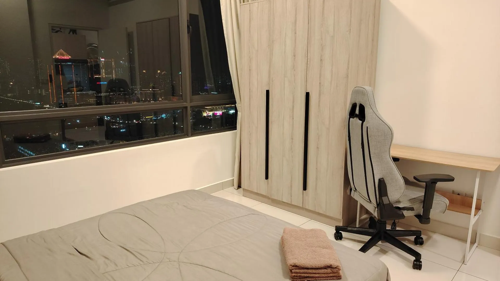 Sunway Greenfield Residence With Amazing Pool Facilities Petaling Jaya 0*,  Malaysia