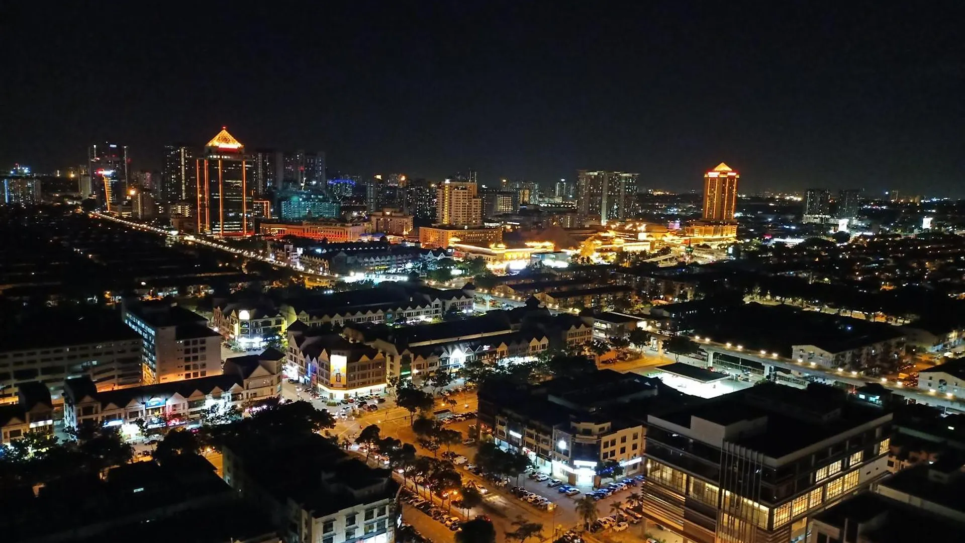 Apartment Sunway Greenfield Residence With Amazing Pool Facilities Petaling Jaya Malaysia