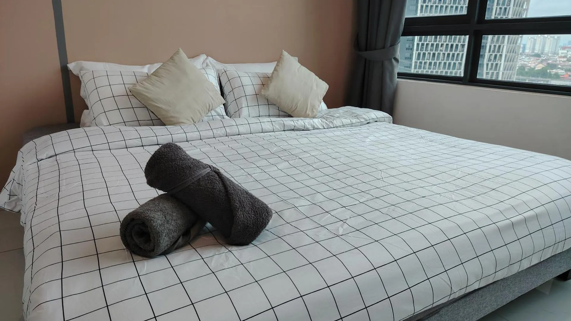 Apartment Sunway Greenfield Residence With Amazing Pool Facilities Petaling Jaya Malaysia