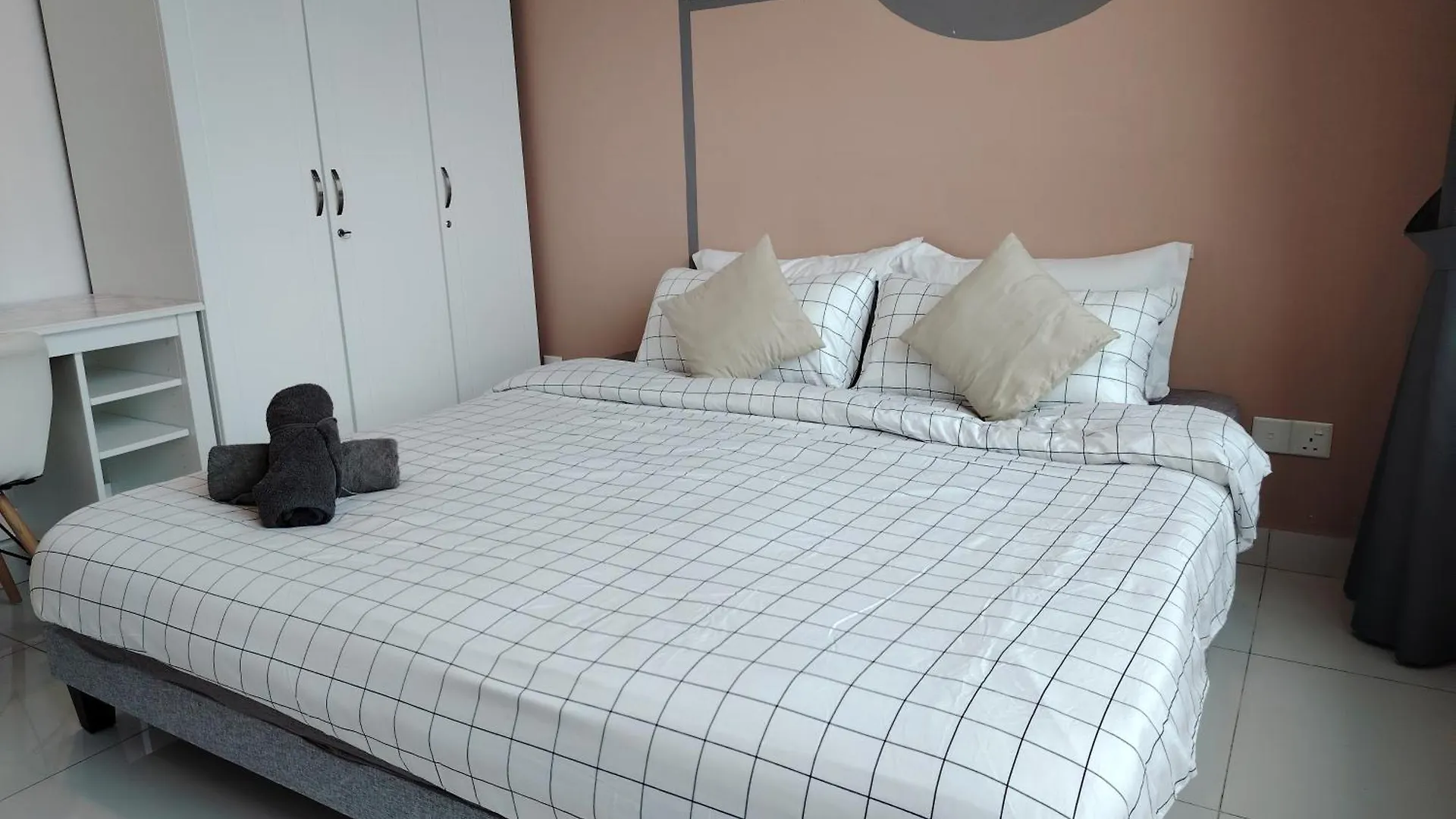 Sunway Greenfield Residence With Amazing Pool Facilities Petaling Jaya Apartment